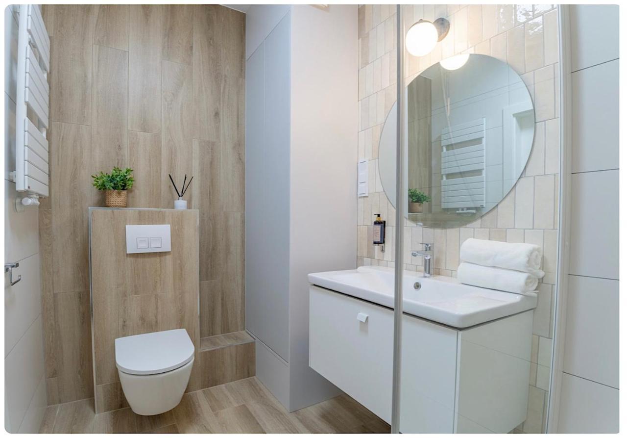 Hello Kolobrzeg Polanki Aqua Apartament Premium Eksteriør bilde